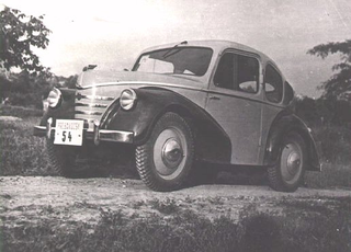 Illustration for article titled The Weirdly Awesome Microcars of Hungary